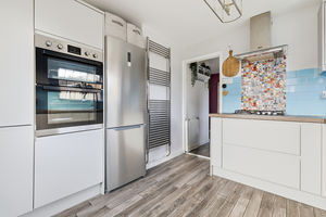 Photo 11- click for photo gallery